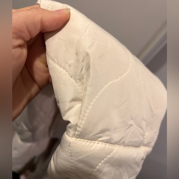 bershka white jacket quilted preloved size medium see description oversized - Picture 8 of 13